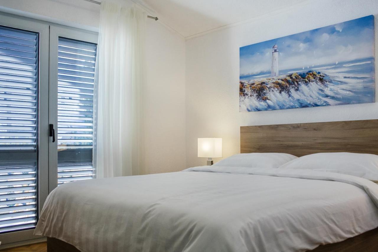 Apartments Bago Trogir Exterior foto
